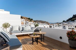 Terrace/patio - Lindian Polis Suites - Suite 2 (Rhodes)