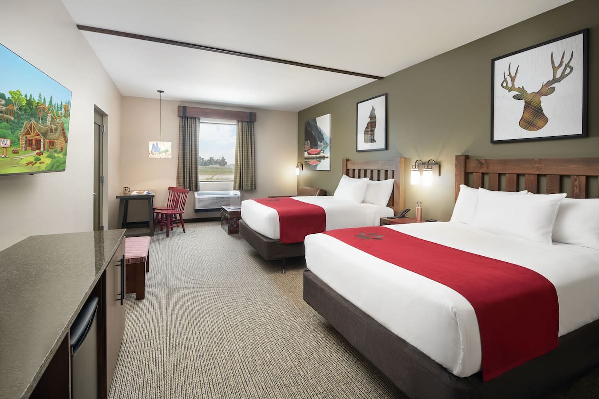 In-room safe, iron/ironing board, free cribs/infant beds, bed sheets