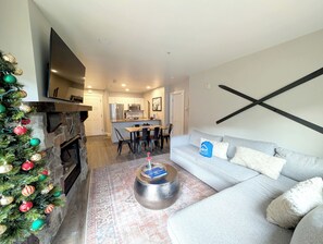 Smart TV, fireplace, table football