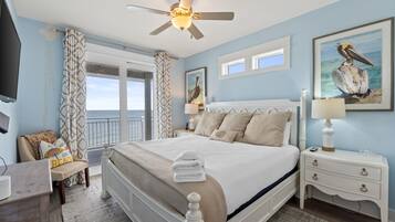 3 slaapkamers, een strijkplank/strijkijzer, gratis wifi, beddengoed