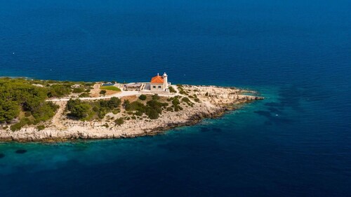 Private Island Villa Ligero – Vis