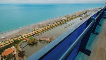 Panoramic Suite, Non Smoking, Sea View | Balcony