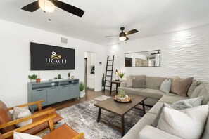 TV, fireplace, books, offices - 2 Masters | FREE Heated Pool & Hottub | Theater (Scottsdale)