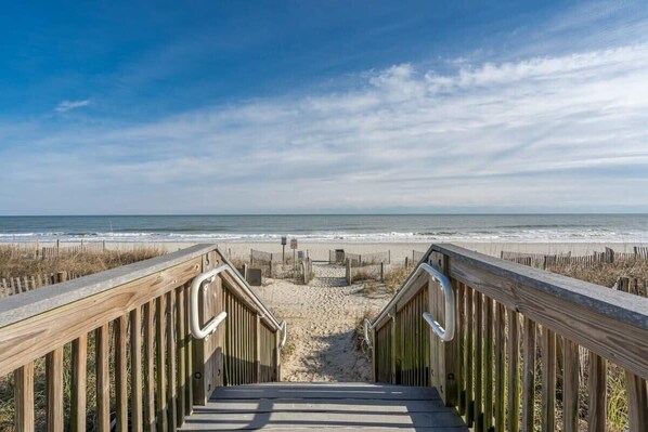 Strand