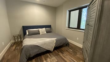 4 bedrooms, WiFi, bed sheets