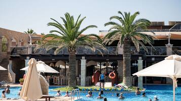 2 outdoor pools, open 10:00 AM to 6:00 PM, pool umbrellas, pool loungers