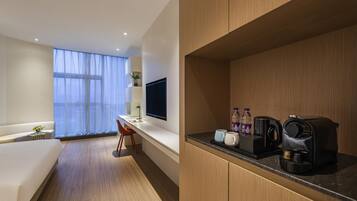 Minibar, soundproofing, free WiFi