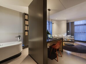 Minibar, soundproofing, free WiFi