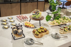 Food and drink - Novotel Cambridge North (Cambridge)