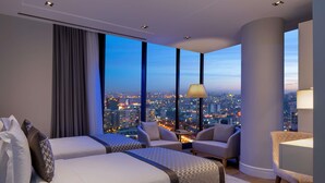 Apartment, 3 Bedrooms (Sky Villa) | In-room safe, desk, blackout drapes, iron/ironing board - Mövenpick Living Istanbul West (Istanbul)