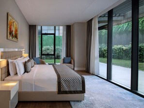 Căn hộ, 4 phòng ngủ (Garden Villa) | Két bảo mật tại phòng, bàn, màn/rèm cản sáng, bàn ủi/dụng cụ ủi quần áo 