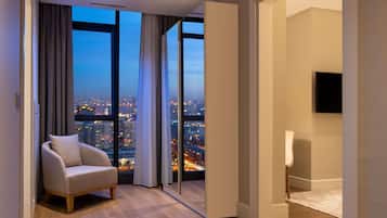 公寓, 3 間臥室 (Sky Villa) | 客房內保險箱、書桌、遮光布/窗簾、熨斗/熨衣板