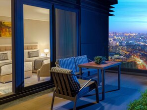Apartment, 4 Bedrooms (Sky Villa) | In-room safe, desk, blackout curtains, iron/ironing board - Mövenpick Living Istanbul West (Istanbul)