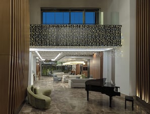 Siddeområde i lobbyen