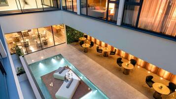 Champagne bar, garden views, open daily