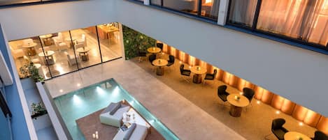 Champagne bar, garden views, open daily