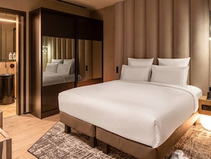 Presidential Suite, 1 King Bed | 1 bedroom, hypo-allergenic bedding, minibar, in-room safe - The Emporium Hotel Plovdiv - MGallery Collection (Plovdiv)