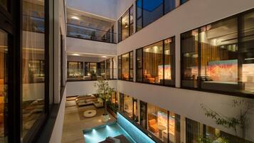 Champagne bar, garden views, open daily