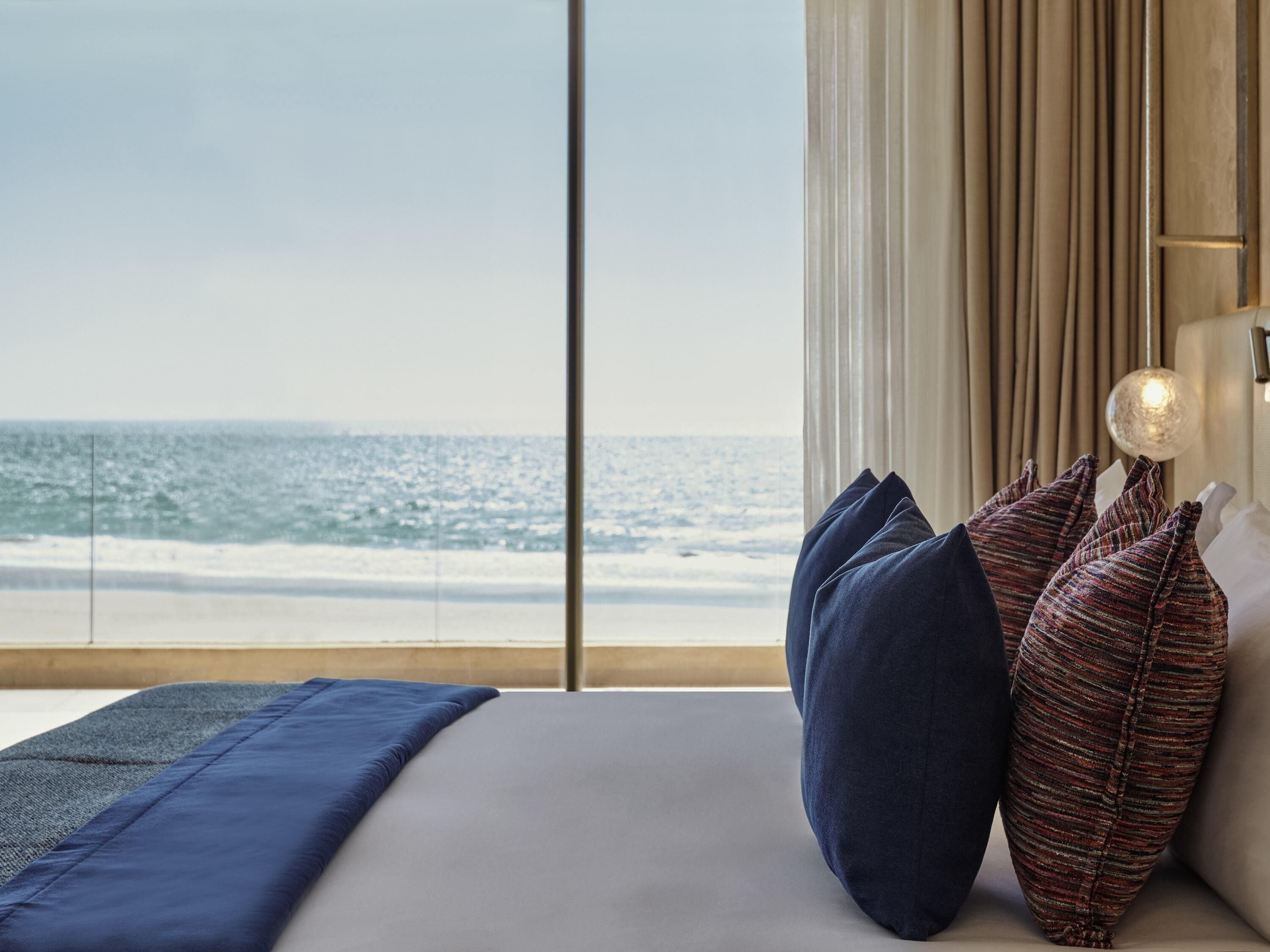 Premium bedding, pillowtop beds, minibar, in-room safe