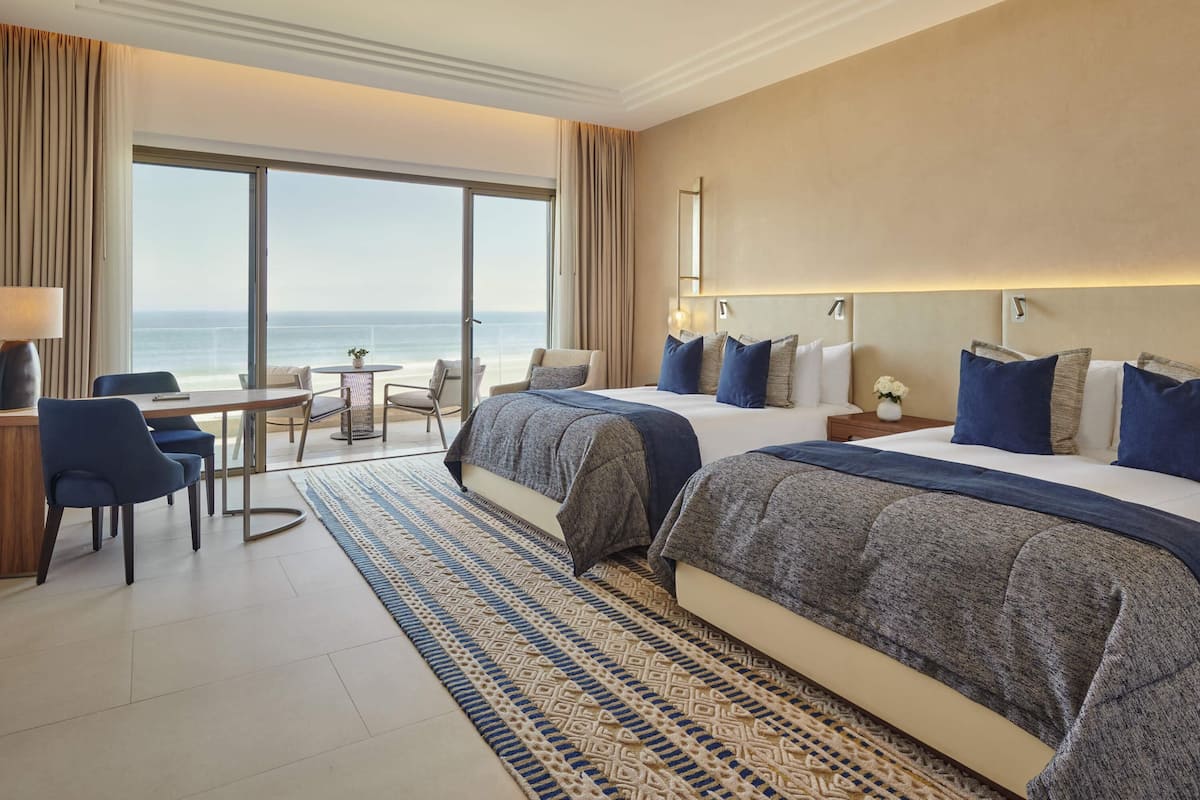 1 chambre, literie de qualité supérieure, surmatelas, minibar