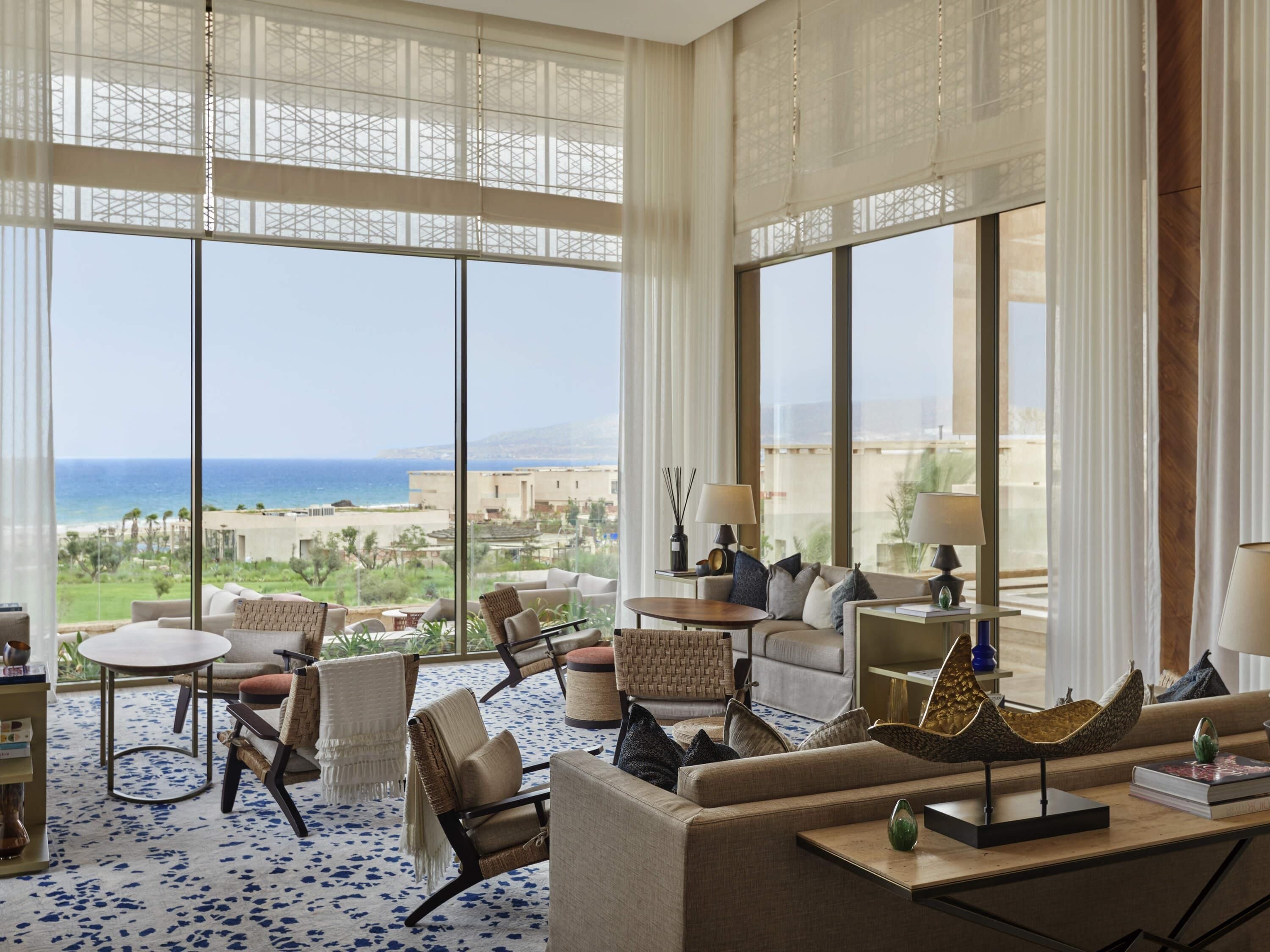 カクテルバー、オーシャンビュー、毎日営業