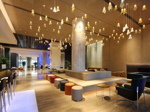 Bar (on property) - Novotel Shanghai Chuansha (Shanghai)