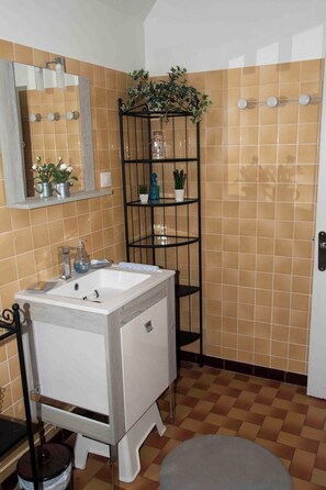 Dusche, Haartrockner