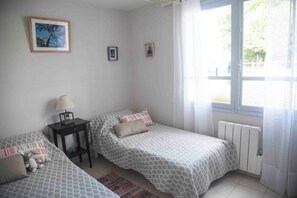 2 Schlafzimmer, Bügeleisen/Bügelbrett, Reisekinderbett, kostenloses WLAN
