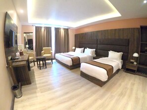 ห้องแฟมิลี่ | ผ้าปูที่นอนฝ้ายอียิปต์, เครื่องนอนระดับพรีเมียม, ผ้านวมขนเป็ด