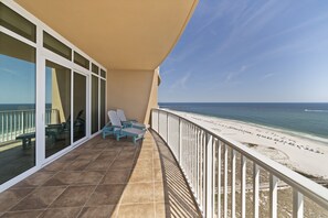 Property grounds - Phoenix Orange Beach II 1404 by Liquid Life (Orange Beach)