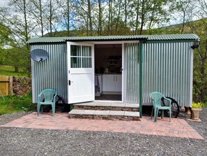 Exterior detail - 1 bedroom accommodation in Cwmyoy, near Abergavenny (Cwmyoy, near Abergavenny)