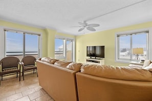 TV - Oceanfront Seawatch condos- unit 407 (Old Orchard Beach)
