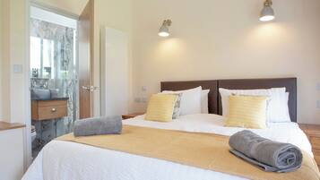 3 Schlafzimmer, kostenloses WLAN, Bettwäsche