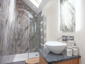 Towels - 3 bedroom accommodation in South Tawton, near Okehampton (South Tawton, near Okehampton)