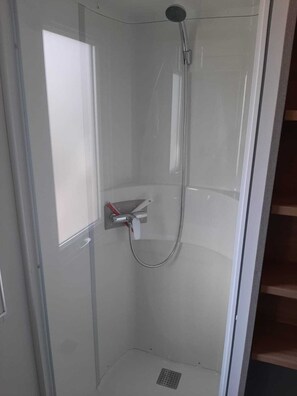 Doccia, asciugacapelli