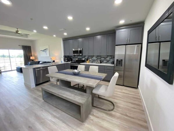 Fridge, microwave, oven, stovetop