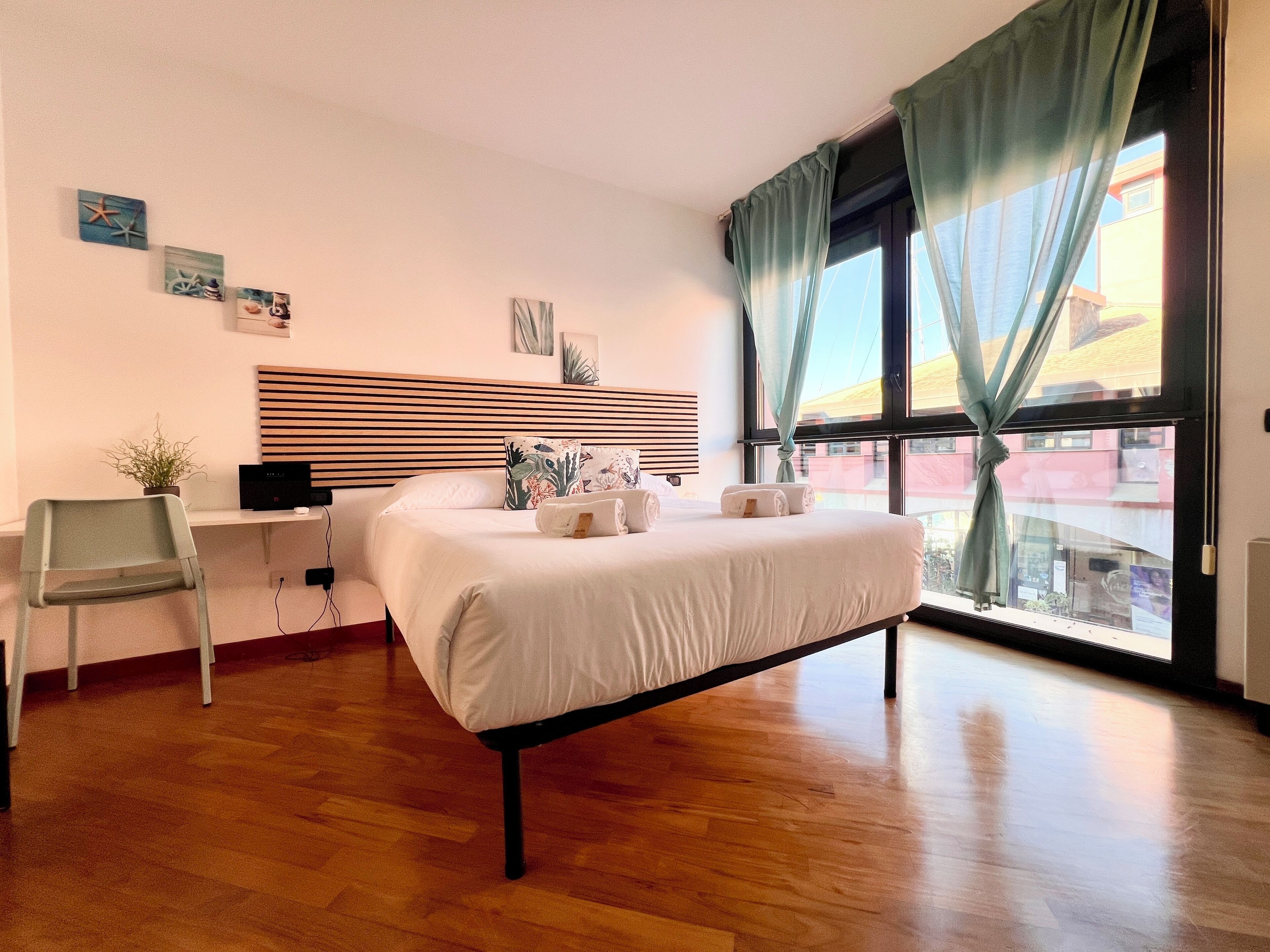 Premium Apartment | 2 bedrooms, down comforters, memory foam beds, desk