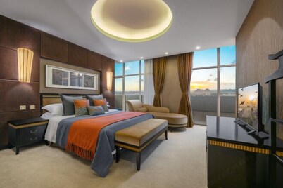 Jiu Hua Spa & Resort