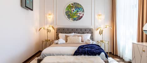 1 bedroom, premium bedding, memory-foam beds, free minibar