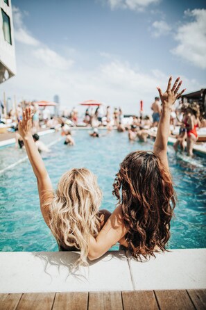 Piscina all'aperto