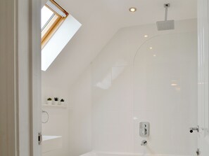 Towels - 2 bedroom accommodation in Filey (Filey)