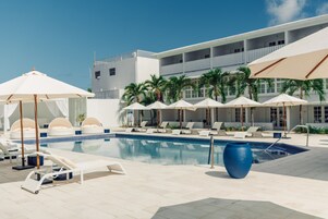 Sundeck