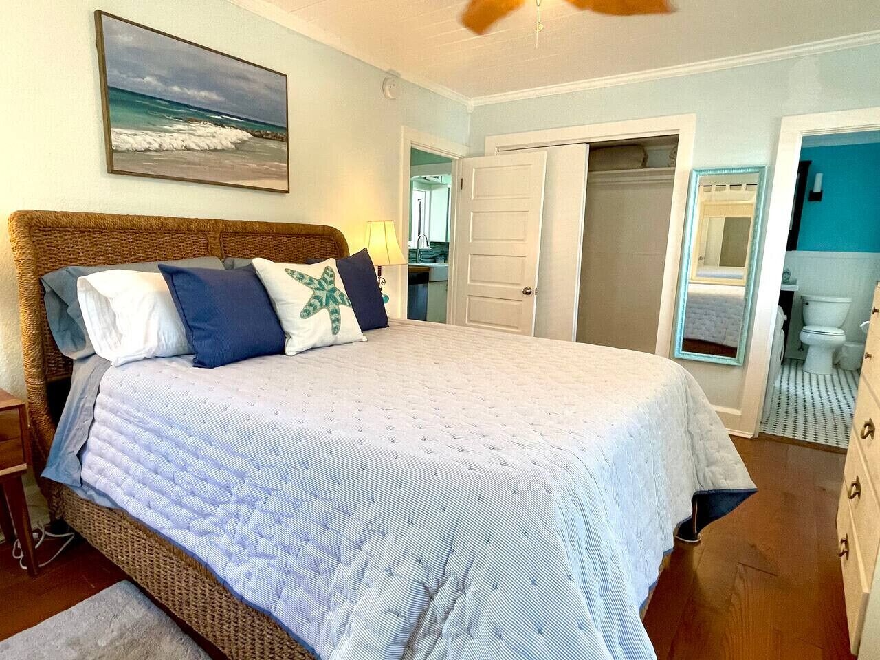 1 chambre, bureau, fer et planche à repasser, Wi-Fi