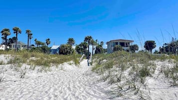 Vlak bij het strand