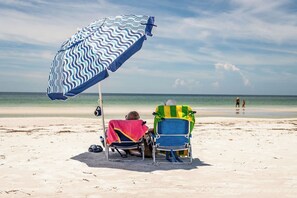 Imagen sin descripción, 3 de 34, botón