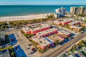 Photo non classée, 4 sur 33, bouton