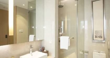 Easy Living International Hotel