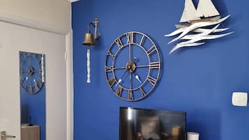 Quarto casal superior (Captain's Cabin) | Individualmente decorados, roupa de cama