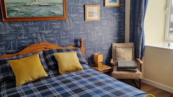 Superior Double Room (Captain's Cabin) | Individually decorated, bed sheets