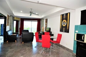 Apartment | Living room